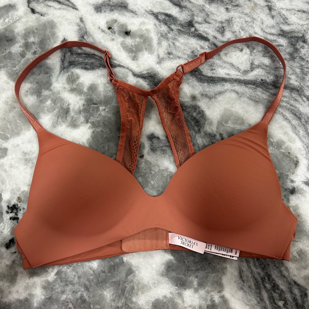 Victoria’s Secret bra size 34 A